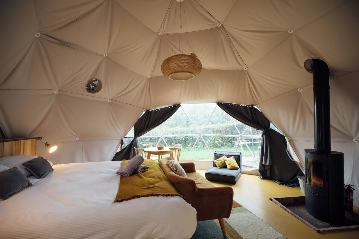 Luxury Studio, Pets allowed, Garden View