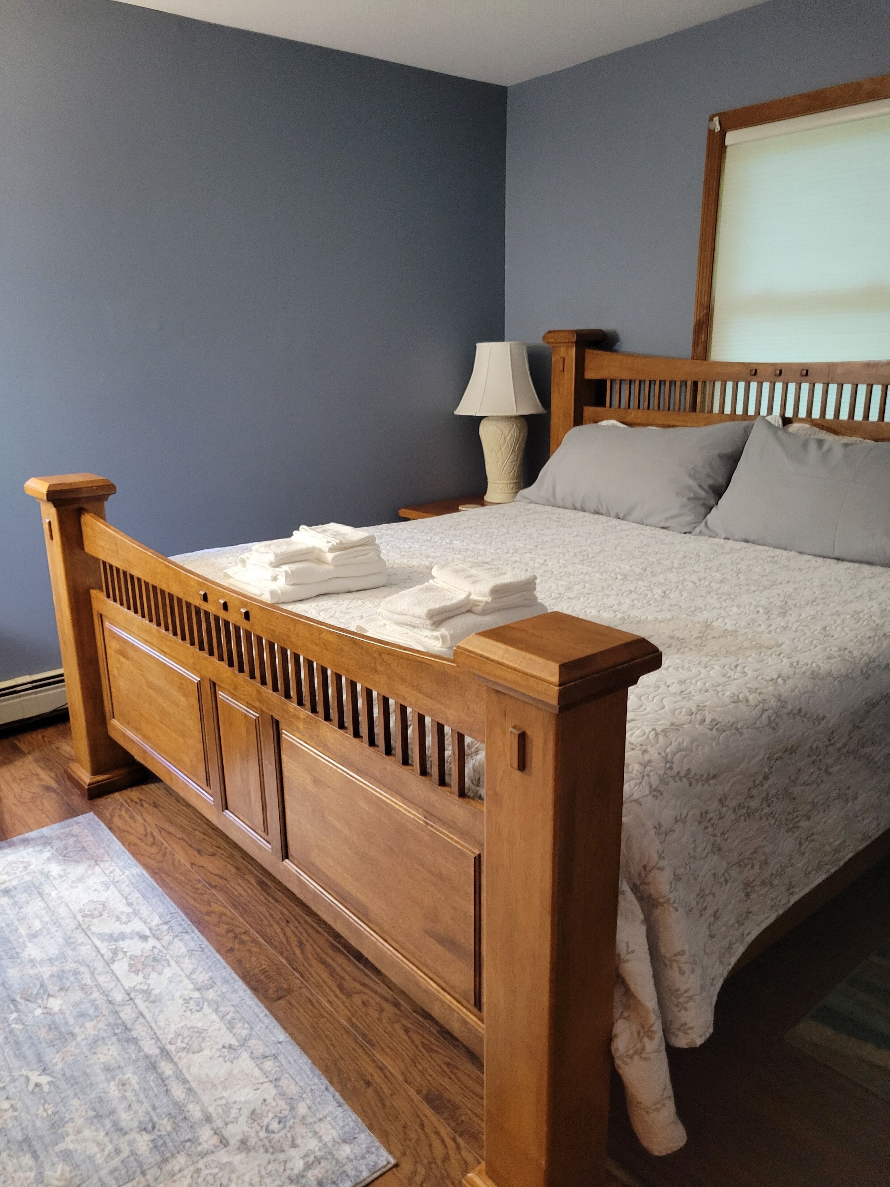 熨斗/熨衫板、Wi-Fi、床單