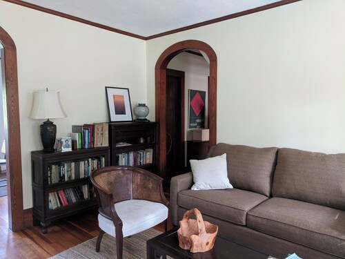 Charming 2-bedroom cottage in Woods Hole