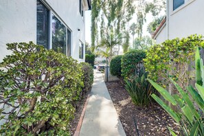 Property grounds - < 1 Mi to Pacific Beach: Peaceful San Diego Gem! (San Diego)