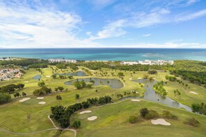 Golf - 3BR Wyndham Rio Mar Retreat w Jacuzzi /Golf,Beach,Casino,Tennis,Near Rainforest (Río Grande)