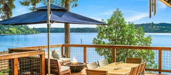 Vashon waterfront home with amazing views, beach, and gas firepit
