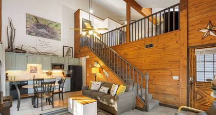 Rustic Shore Cabin - Stay for 6