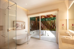 Shower - Ocean Club Villa La Selva (Chamela)