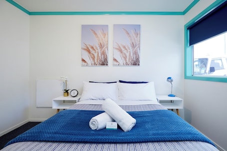 Double Room | Iron/ironing board, free WiFi