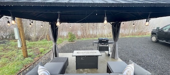 Satsop Riverfront Hot Tub