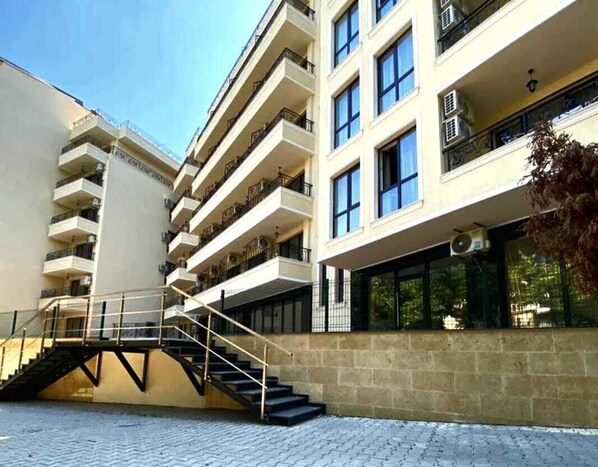 Exterior - Deluxe Studio with Balcony 12 (Plovdiv)