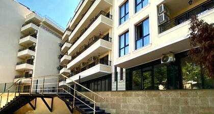 Deluxe Studio with Balcony 12