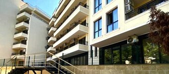 Deluxe Studio with Balcony 12