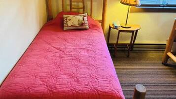 1 Schlafzimmer, Bügeleisen/Bügelbrett, Internetzugang, Bettwäsche