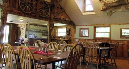 Beatiful, Cozy and Quaint Room