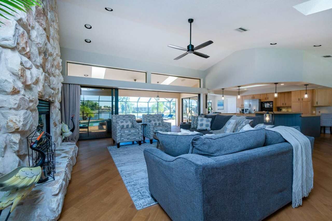 Waterfront Villa With Heated Pool & Spa - Punta Gorda, FL