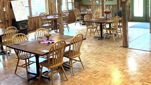 تناول الطعام