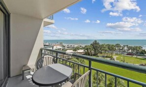 Property grounds - San Luis Resort Condo (Galveston)