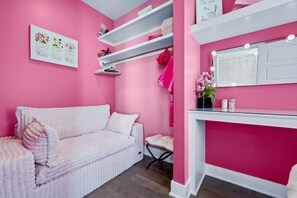 House - Barbie s Nashville Bachelorette Bash (Nashville)