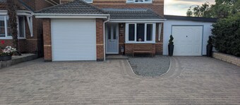 Spacious 3 bedroom Family house with games room in quiet area