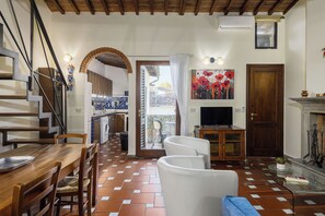 Interior - Florence Slow-Life Flat in Oltrarno (Firenze)