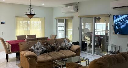 Modern Beautiful 3-bedroom house in Bennetts harbor, Cat Island