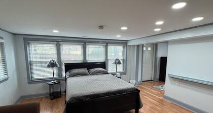 Tranquil 1-bedroom apartment nestled in the cozy corner of West Orange