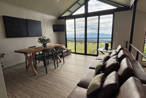 Modern Cabana, 2-story Central Valley View Villa Ron Dafa, Chukita loft