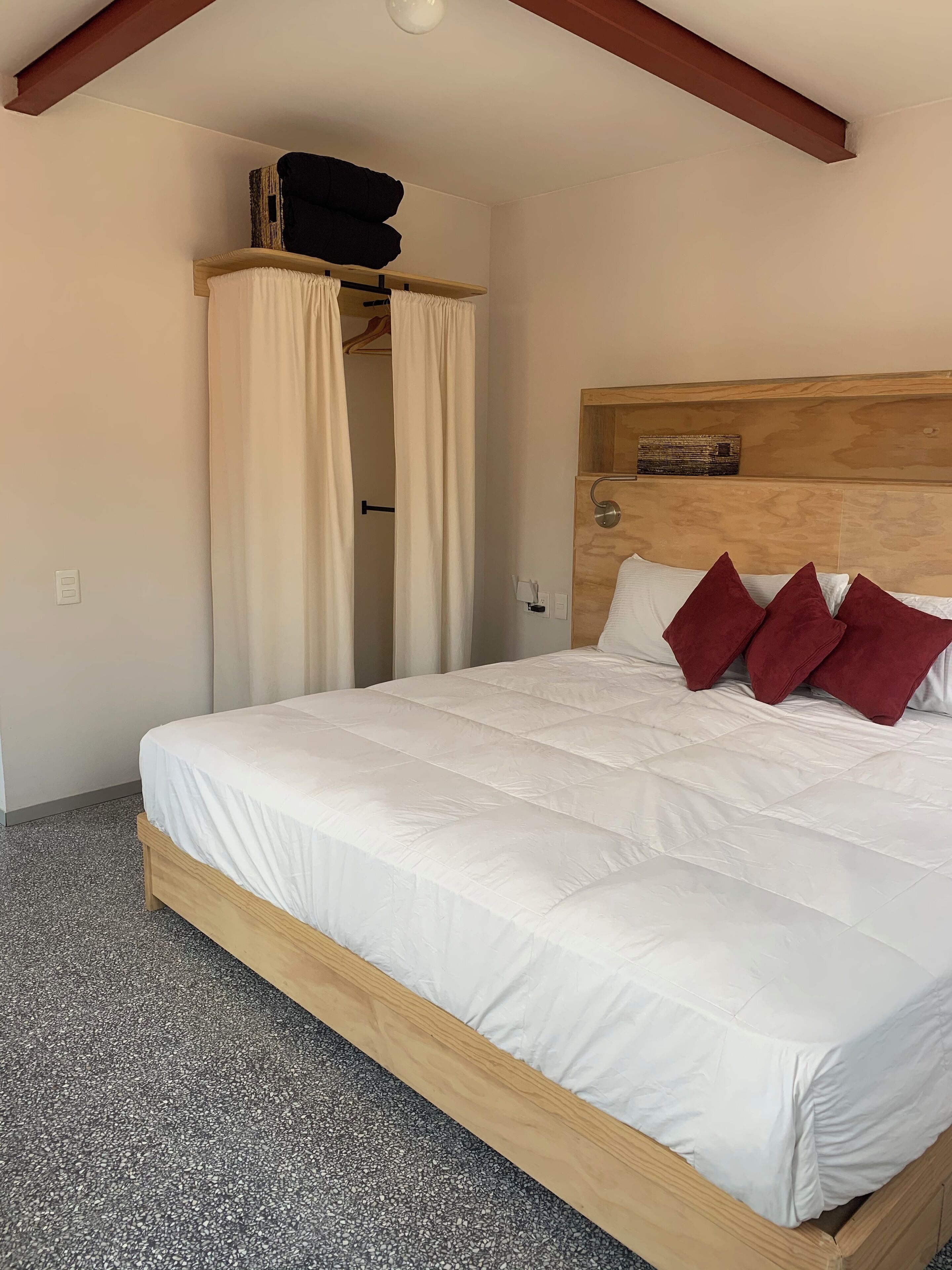 Classic-Apartment | Schreibtisch, laptopgeeigneter Arbeitsplatz, Bügeleisen/Bügelbrett