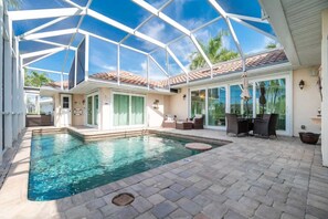 Pool - Hibiscus|Heated Pool • Private Dock • Bikes • Kayaks • Walk to Fishermen’s Village (Punta Gorda)