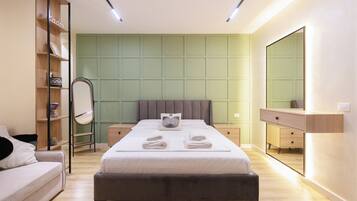 特色開放式客房, 陽台, 城市景觀 | 書桌、筆電工作空間、遮光布/窗簾、隔音