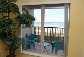 Interior - Two Bedroom Two Bath Beachfront Condo (South Padre Island)