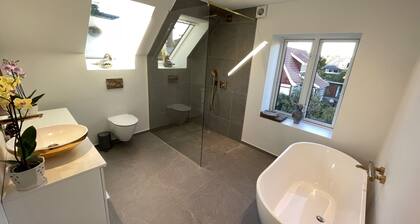 Luxury Charlottenlund Home w/ Garden & Concierge Services - 13 min to Copenhagen