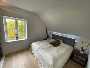 3 chambres, fer et planche Ă repasser, Wi-Fi, literie fournie