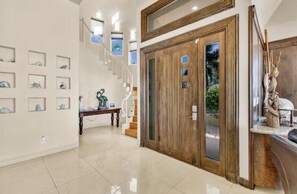 Interior - Sunset Castle 232 - Four Bedroom House Bayfront (South Padre Island)