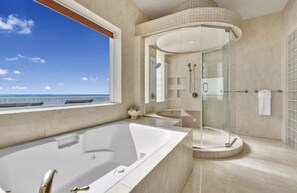 Towels - Sunset Castle 232 - Four Bedroom House Bayfront (South Padre Island)