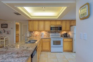 Fridge, microwave, oven, stovetop - Three Bedroom Two Bath Beachfront Condo (South Padre Island)