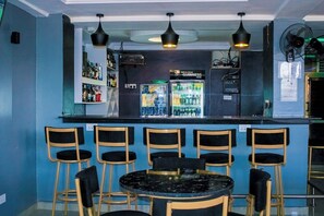 Bar (en el alojamiento)