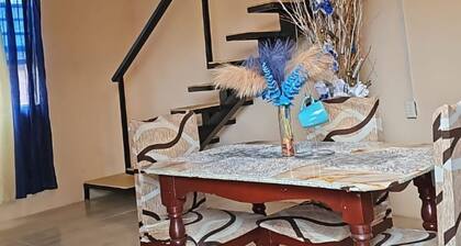 Charming 1-bedroom Loft apartment with AC in Herstelling Demerara.