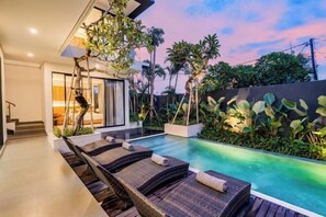 Outdoor pool - Villa Dhiantus by BaliSuperHost (Bali)