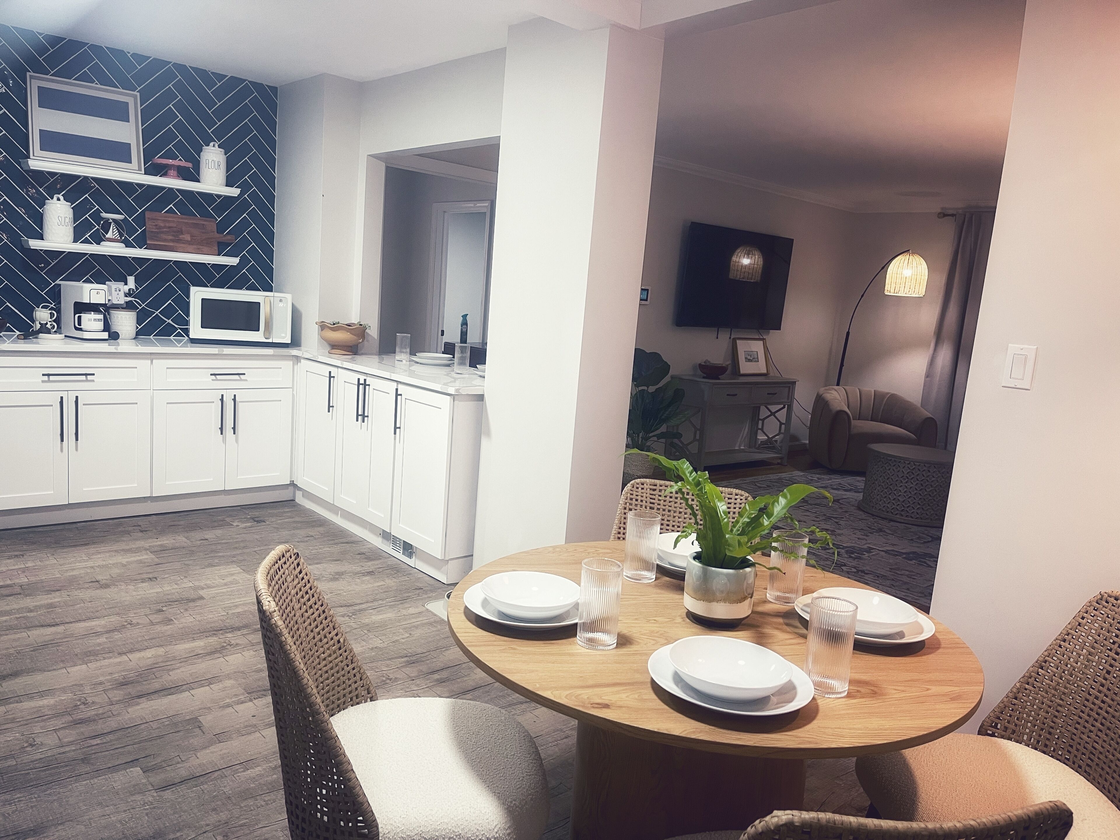 المنشأة من الداخل