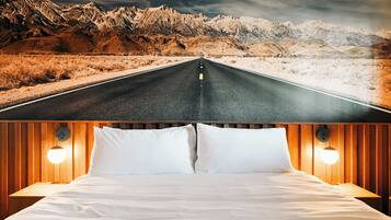 Desk, WiFi, bed sheets