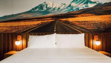 Desk, free WiFi, bed sheets