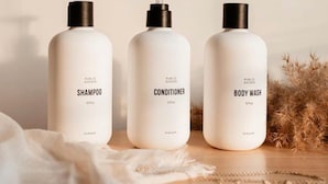 Douche, sèche-cheveux, serviettes fournies, shampoing