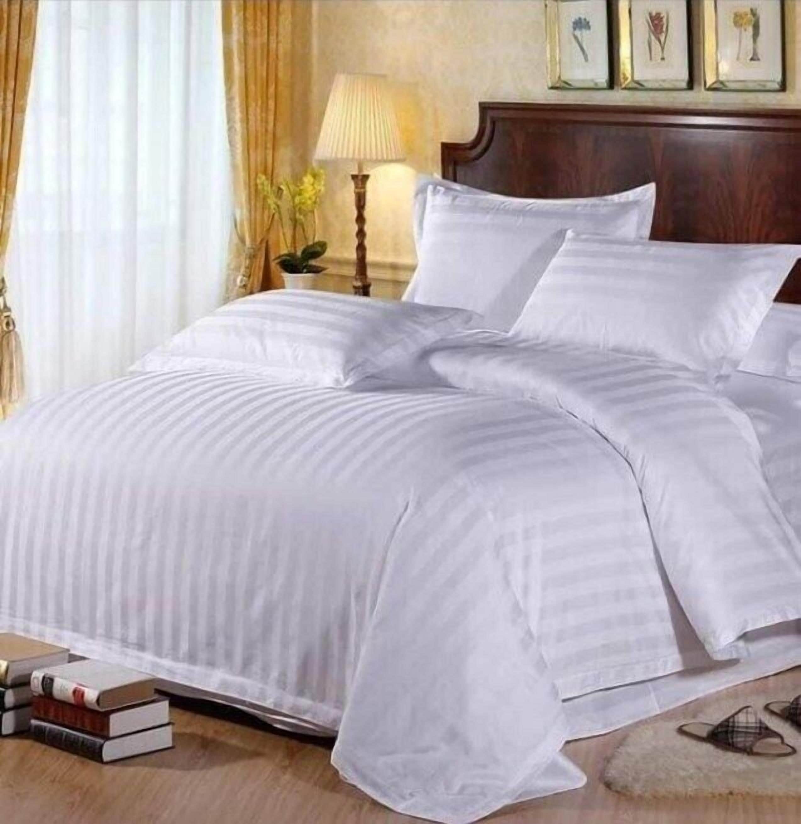 Kamar Double Standar | Wi-Fi gratis dan seprai linen