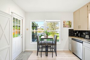 Private kitchen - NEW! Family Friendly Pool Home! Near Downtown & Airport (San Antonio)