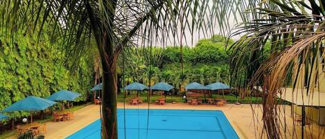 Alberca al aire libre