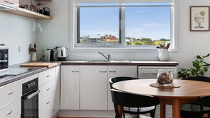 Fridge, microwave, oven, stovetop - The Bungalow - Your Stylish Warrnambool Retreat (Warrnambool)