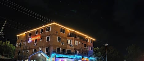 Fachada del alojamiento