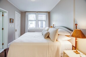 1 makuuhuone, silitysrauta/-lauta, ilmainen Wi-Fi, vuodevaatteet