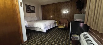 內布拉斯加布羅肯波大12汽車旅館