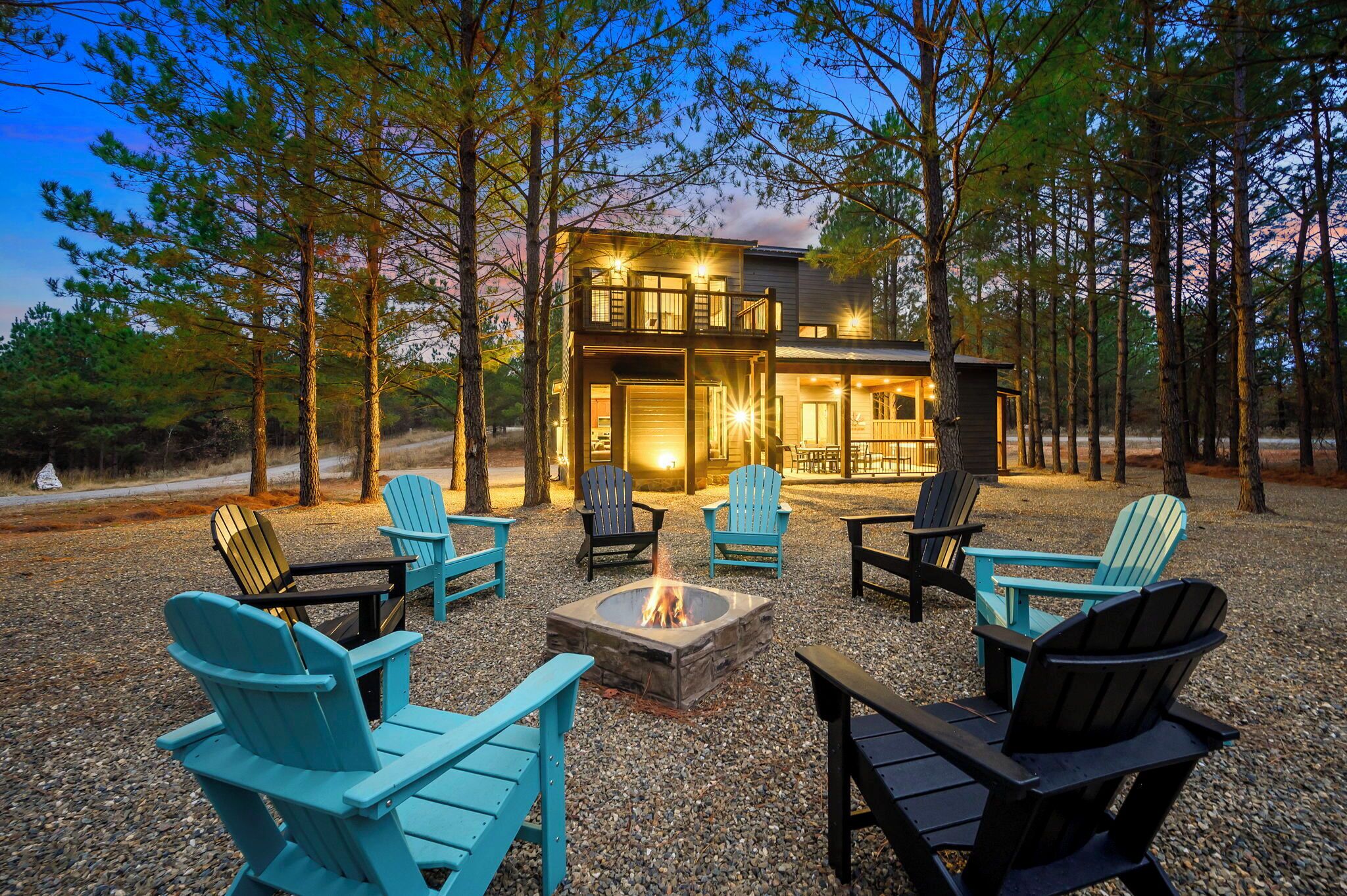 المنطقة المحيطة بالمنشأة