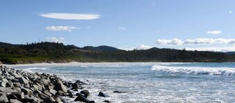 White Sands – Coastal Comfort Made Easy