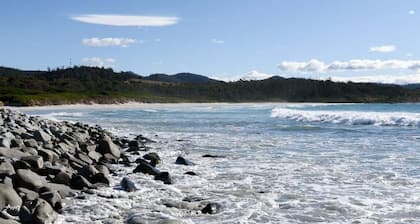 White Sands – Coastal Comfort Made Easy